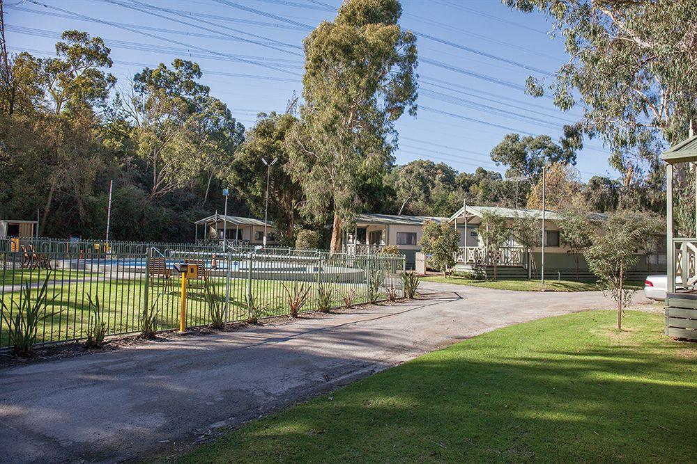 Crystal Brook Tourist Park Hotel Doncaster East Exterior foto